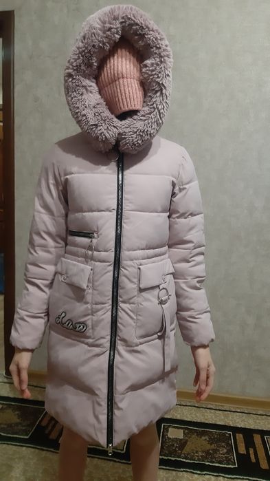 Зимний пуховик на девочек, размер 140