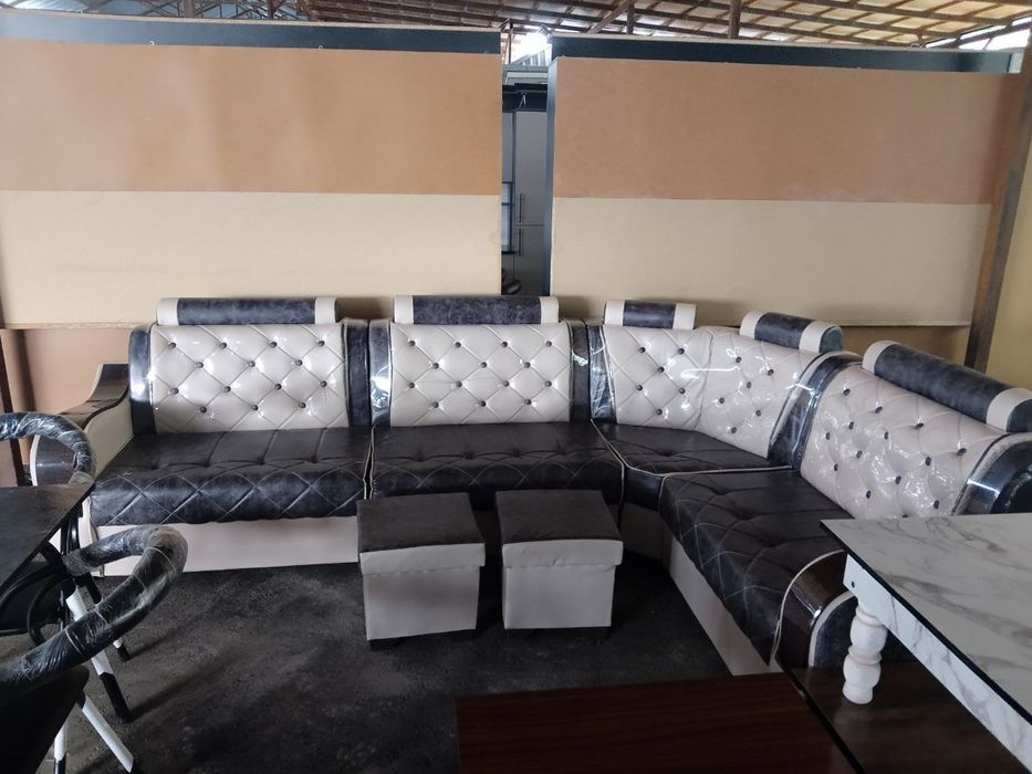 Новая мягкая кухонная мебель