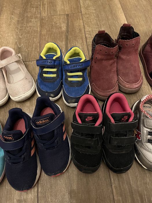 Adidasi copii 22-24