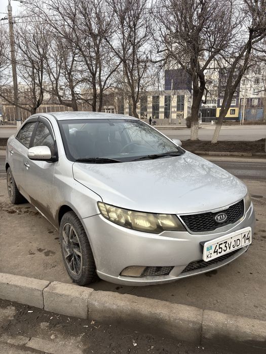 Продам машину Кия.