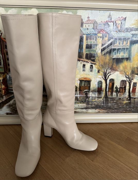 Демисезонные сапоги Zara