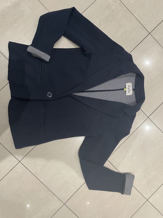 Кожено Bata,черно дънково;;маркови дрехи/сака Zara,жилетки