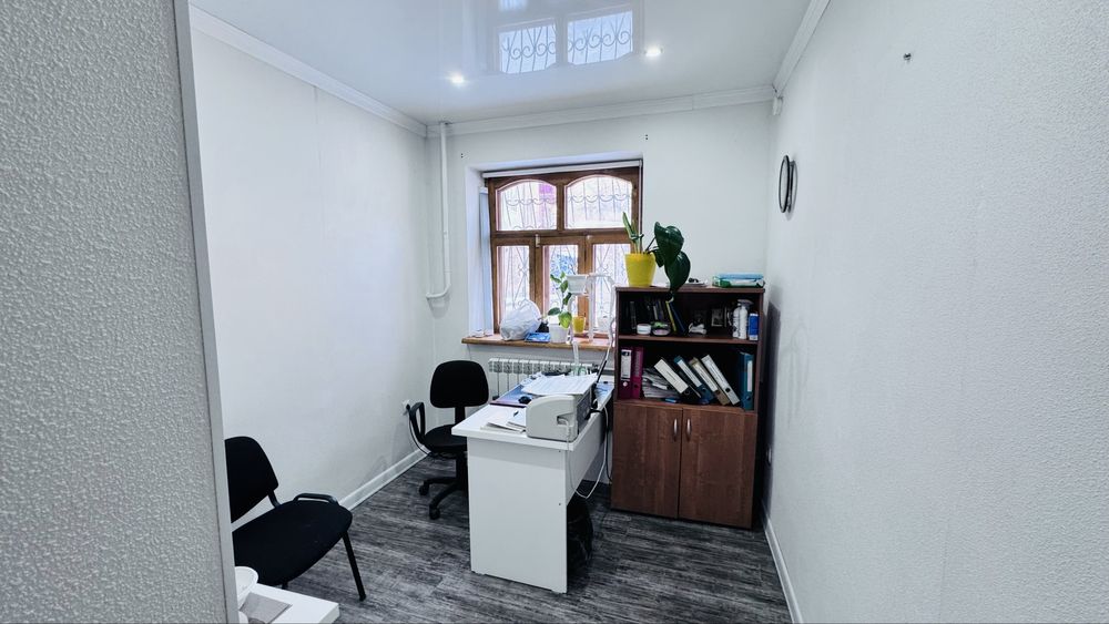 Под офис помещение