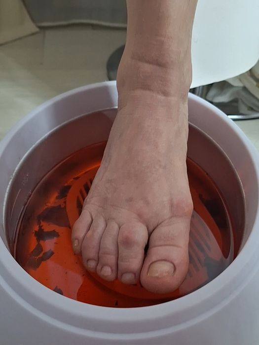 Pedichiură , manichiură bărbați