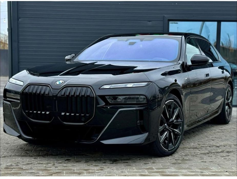 BMW 7 Series 2026 — imagine 3