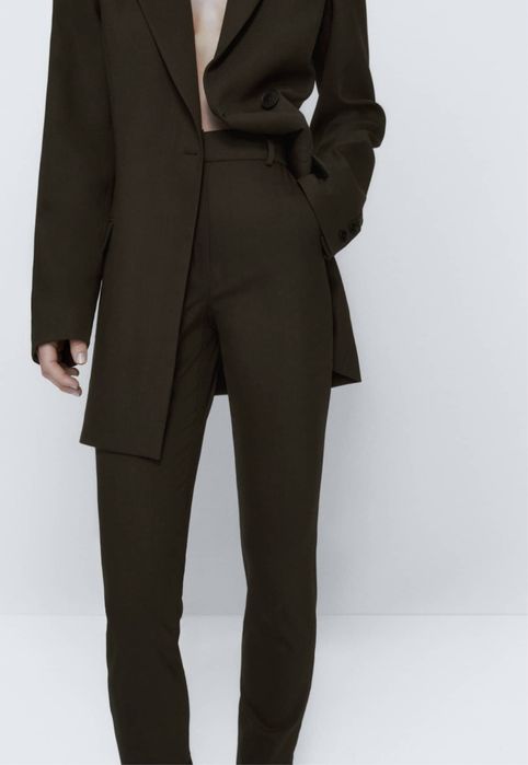 Pantaloni din stofa Massimo Dutti