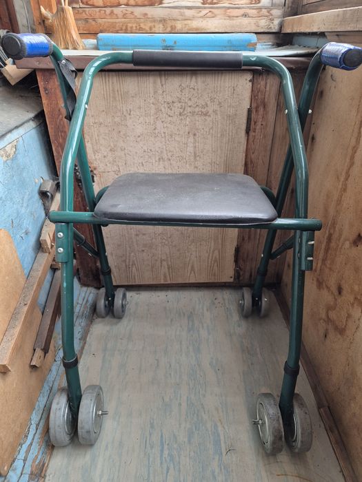 Ходунки взрослые