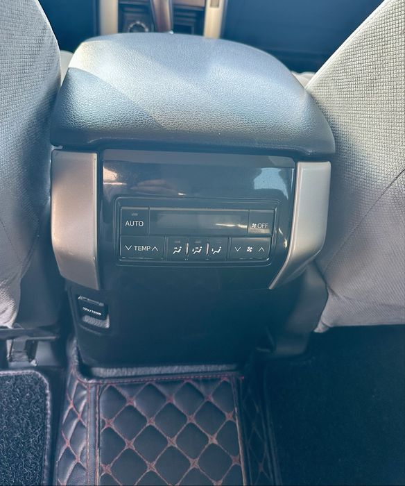 Легенда Land Cruiser Prado 150