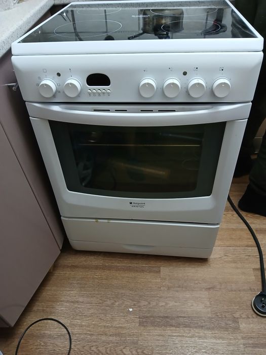 Электрическая плита