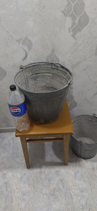 Продаются оцинкованные ведра.