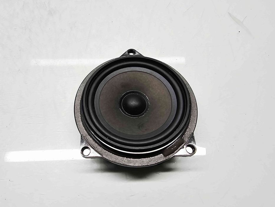 Boxa dreapta fata Bmw 3 (E90) Facelift [Fabr 2005-2011] 9143232-01