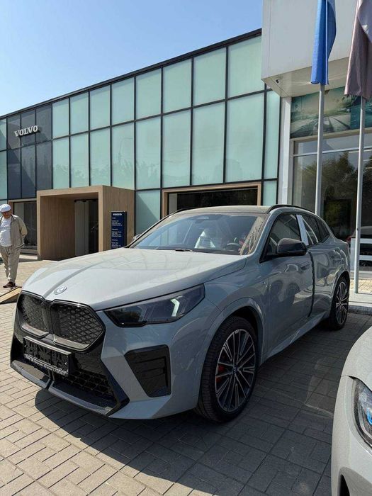 Продам новый BMW iX2 xDrive30 В наличи с официальной гарантией+сервис