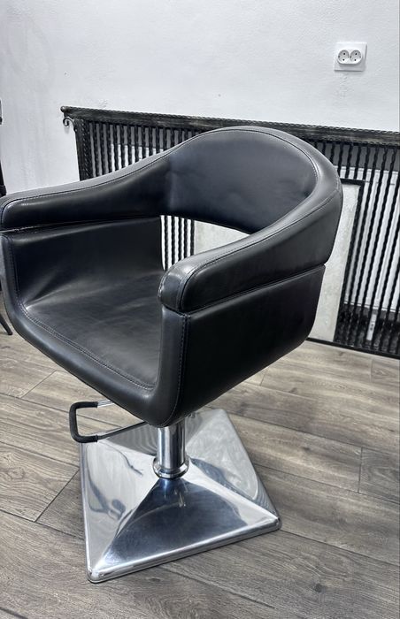 Scaun coafor reglabil