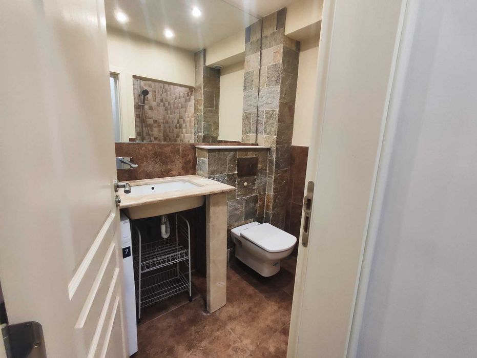 Дава се под наем Тристаен апартамент в Ямбол, Аврен - 86 кв.м за 510.51 € - Снимка #5