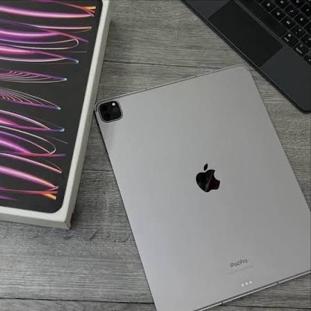 Prodam Idyal Ipad Pro 12.9 M2 128GB sim kart