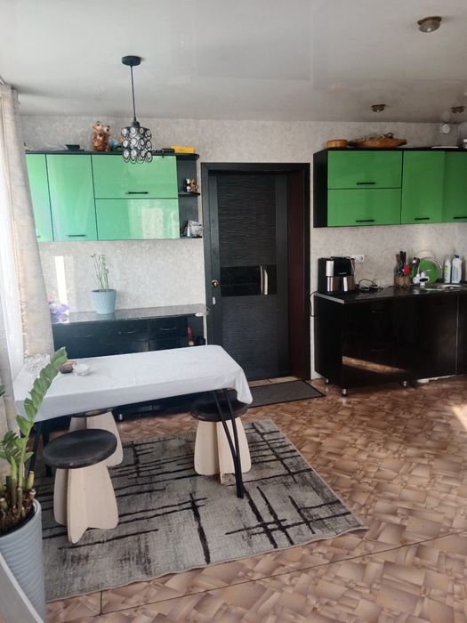 Продам 3-комнатный дом в центре города