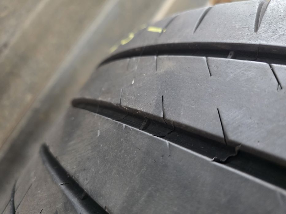 2бр Летни гуми 255 35 19 - Michelin
