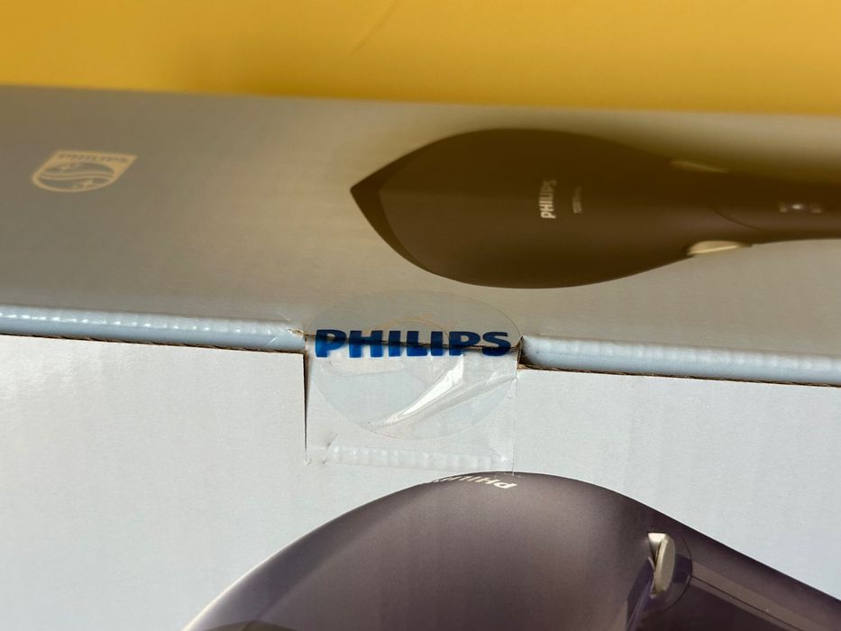 Чисто нов Philips steamer 7000 series - Уред за гладене с пара