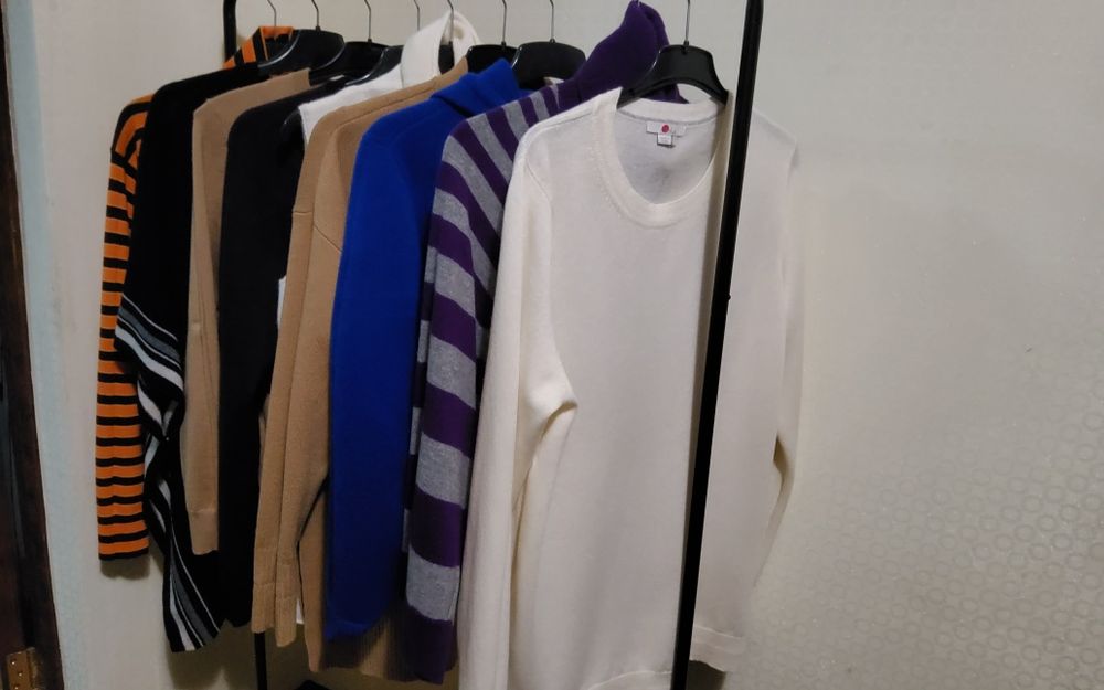 Продам женские кашемировые джемпера