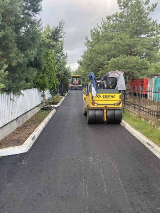 Асфальт, Асфальтирование дорог дворов