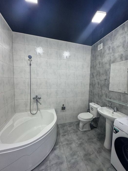 Продается 2 ком. Квартиру площадью 53 кв.м. В Вокзале ор. Мед. Эксперт