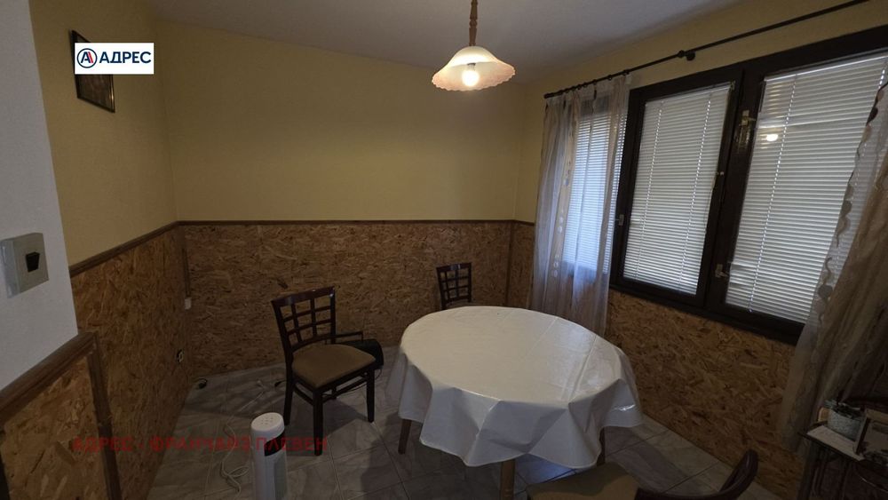 3-стаен в Плевен-9-ти квартал площ 110 цена 160000