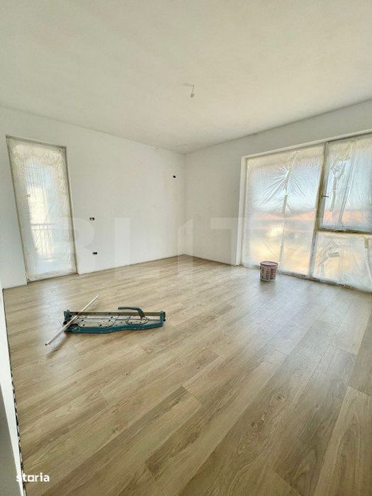 Apartament nou de 2 camere, 54 mp, gradina si parcare, zona Dambovita!