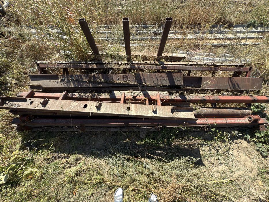 Советское железо, трубы и металл для стройки