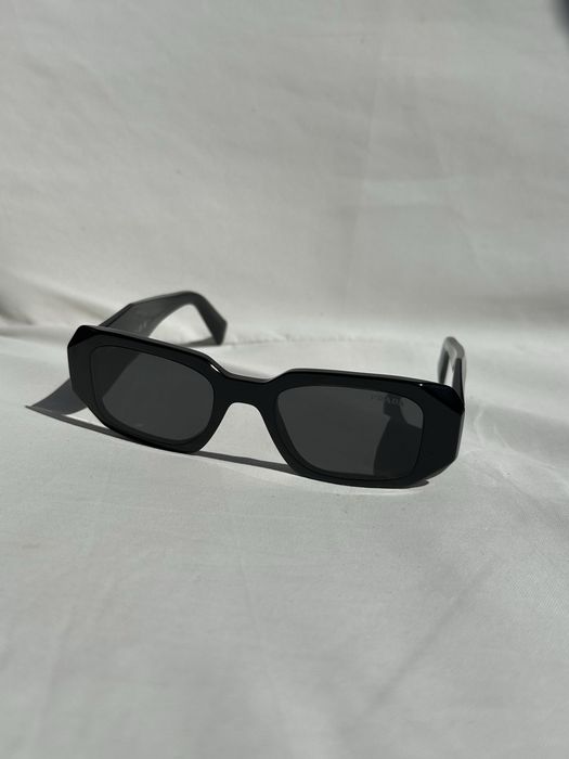 Prada слънчеви очила