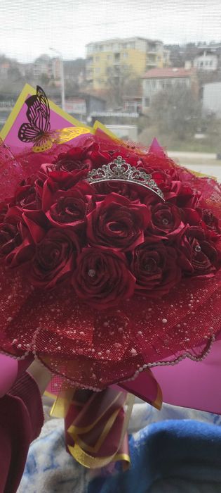 Ръчно изработени сатетени рози!