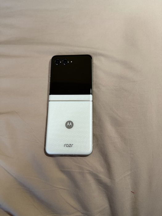 Motorola Razr 60 5 G Dual