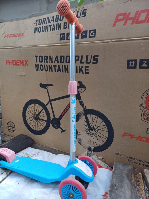 Продам ,самокаты