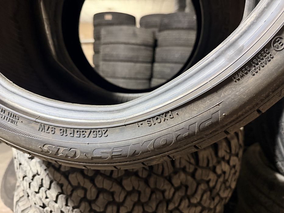 TOYO PROXES C15. oldi 245/40/18 orqa 265/35/18