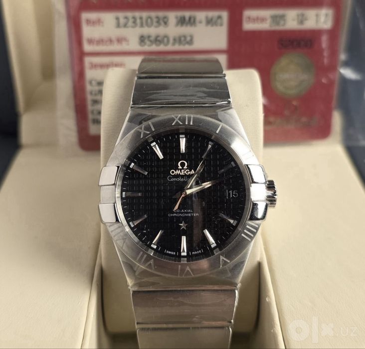 Продаются Omega Constellation 38mm. Новые.