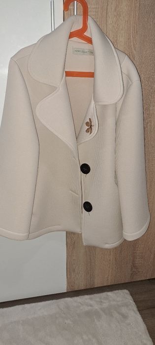 Чисто ново  дамско сако