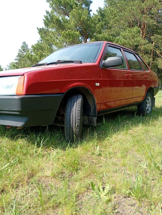 Продам автомобиль.