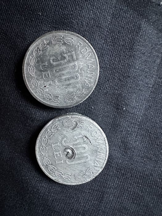 Vand monede de colectie Romanesti