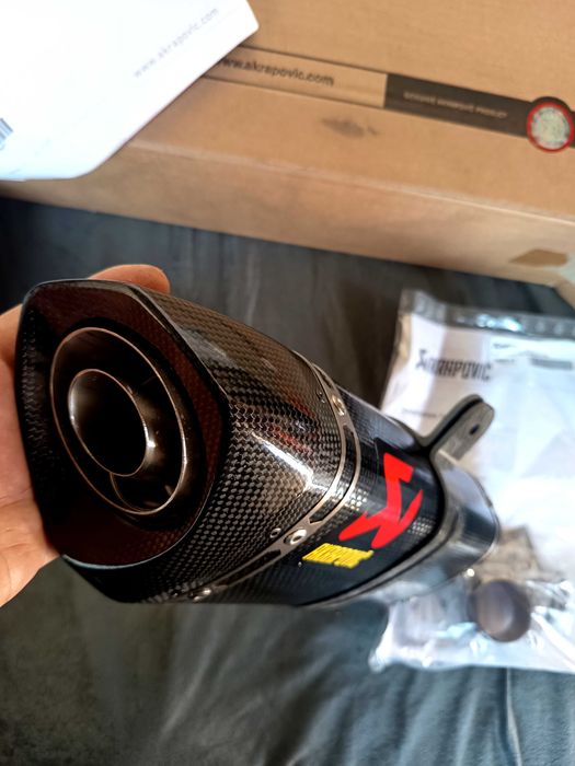 Akrapovic Акрапович ауспуси НОВИ  оригинални