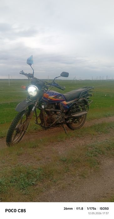 Продам мотоцикл 200сс