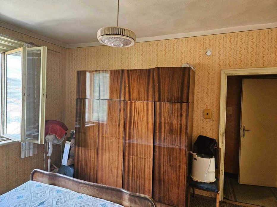 Продава се Четиристаен апартамент в Сливен, Клуцохор - 79 кв.м за 975 €/кв.м - Снимка #8
