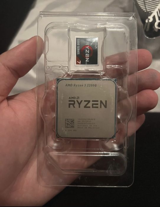 Ryzen 3 2200g full box