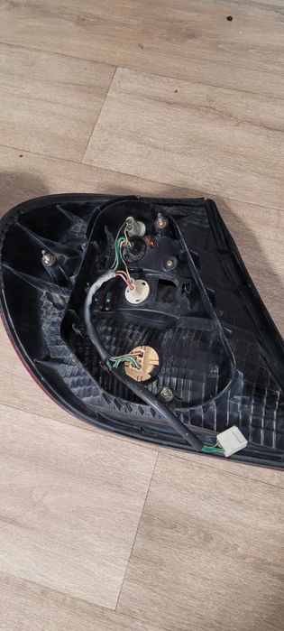 Тайота  задный стоп 30