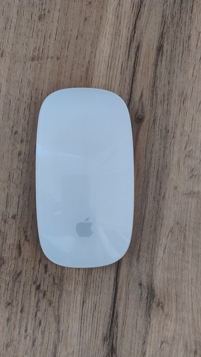 Apple Magic Mouse 1 (на батарейках), оригинал