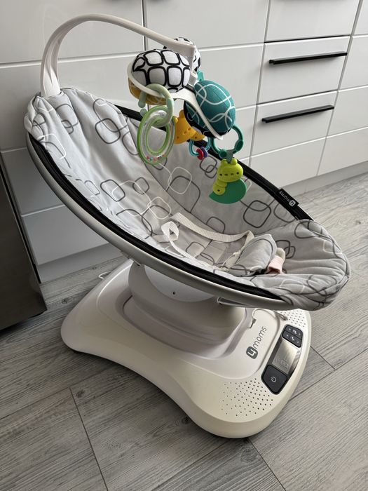 Leagan electric 4moms in stare impecabila