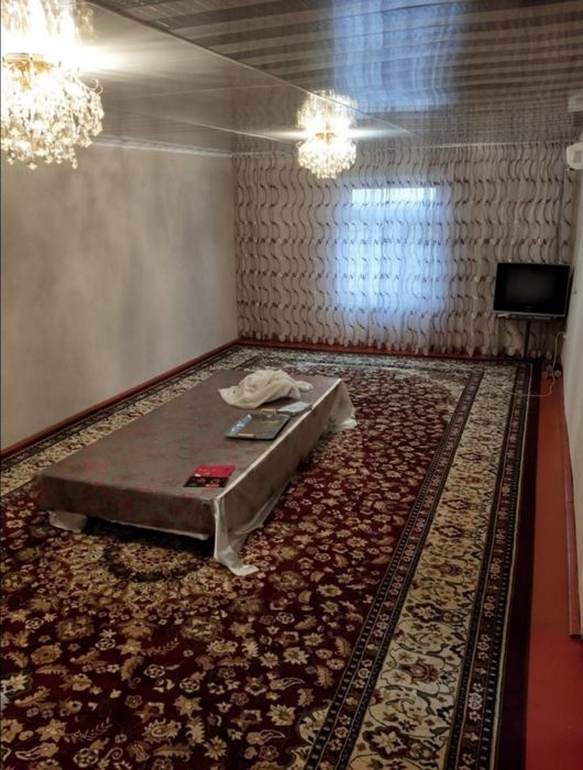 Дом продаётся 12 соттык ЖД Вокзалда