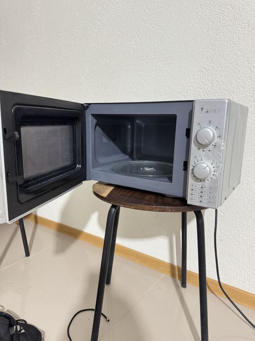 Микроволновая печь