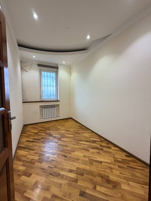 Продажа 3/7/9 на Юнусабад Бадамзар, 3 хонали сотилади