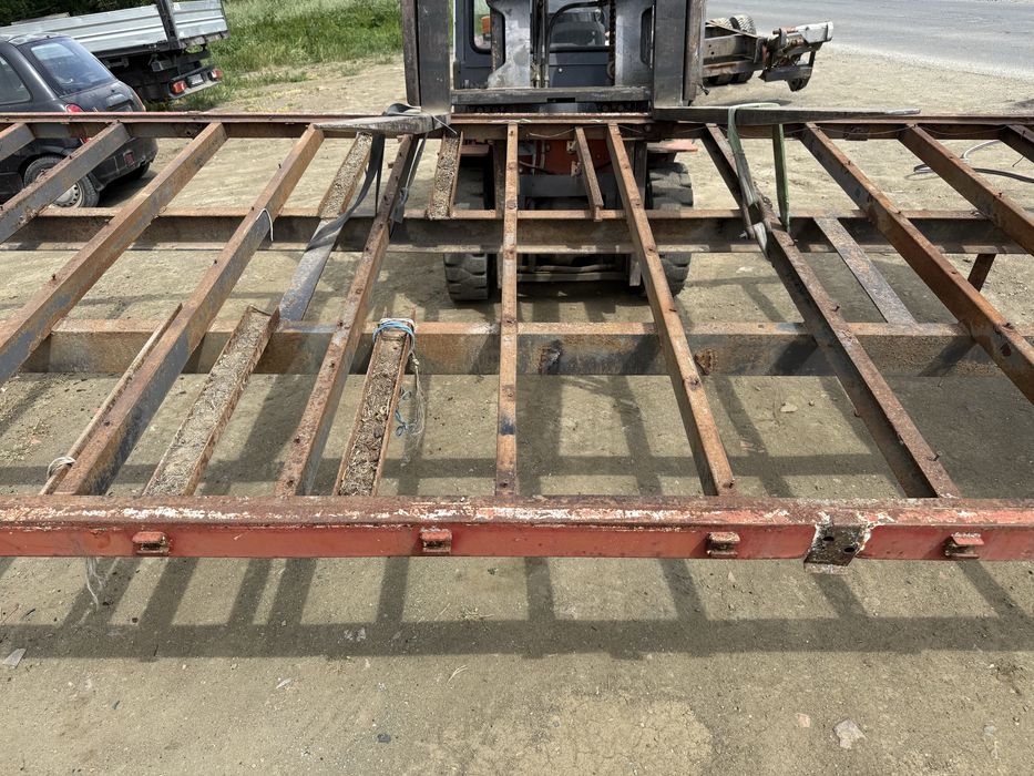 Бордова каросерия цена 1.20лв кг