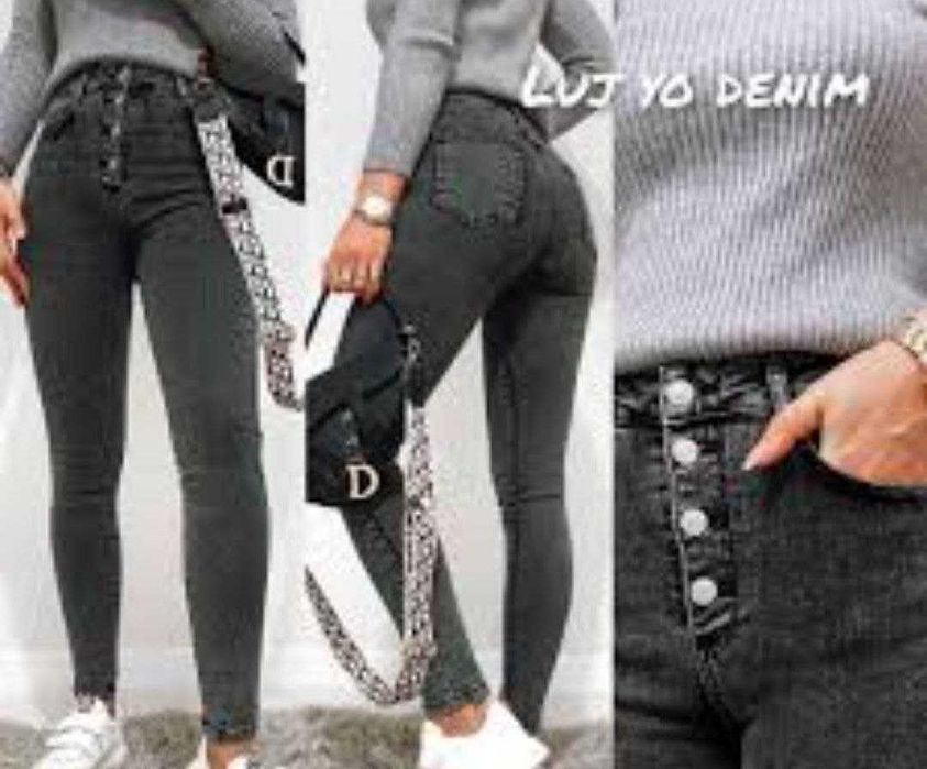 В наличии шикарные джинсы DENIM