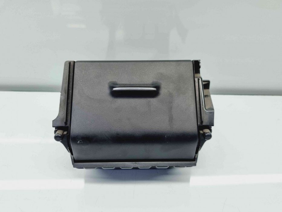 Scrumiera Toyota Corolla IX Sedan (ZRE1) [Fabr 2013-2019] OEM